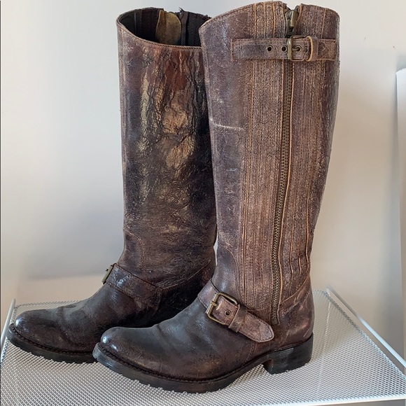 Sendra distressed leather riding boot. - Picture 2 of 4